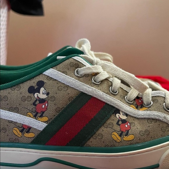 Authentic Gucci sneakers - Picture 6 of 7